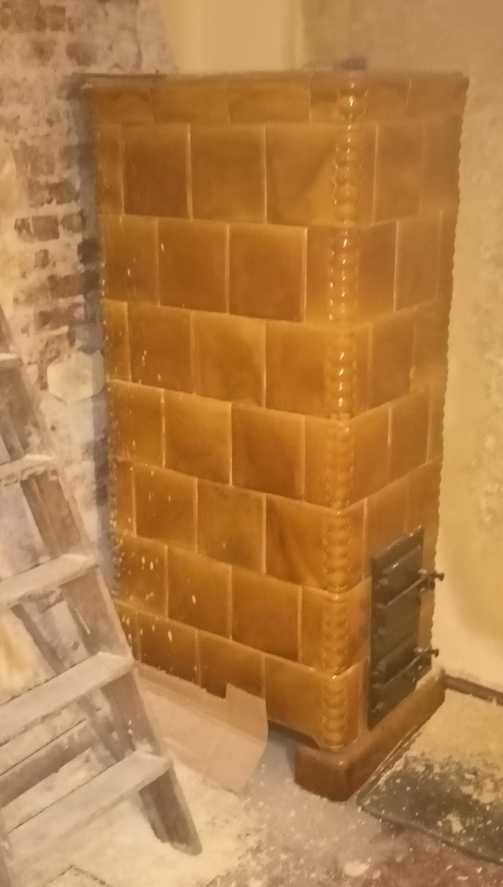 Piec kaflowy PRL oddam