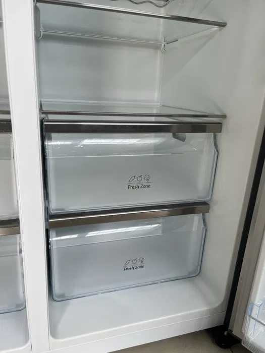 ТОП ПРОДАЖ! Холодильник Hisense sidebyside 2023 року BATCH NO:BDN5V