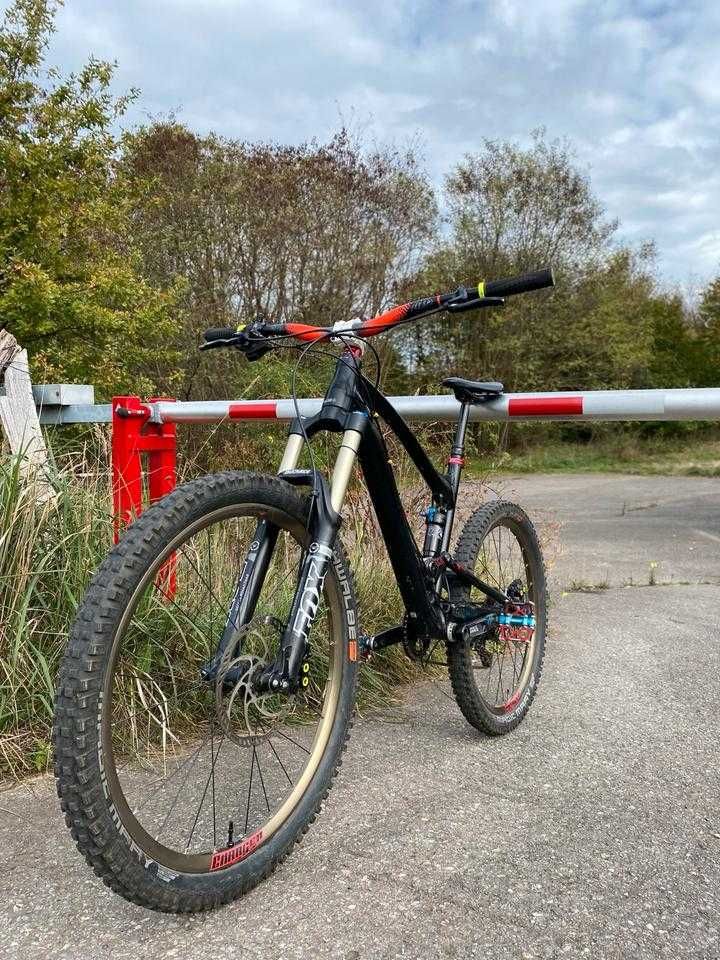 Rower Canyon Strive AL 9.0 SL full