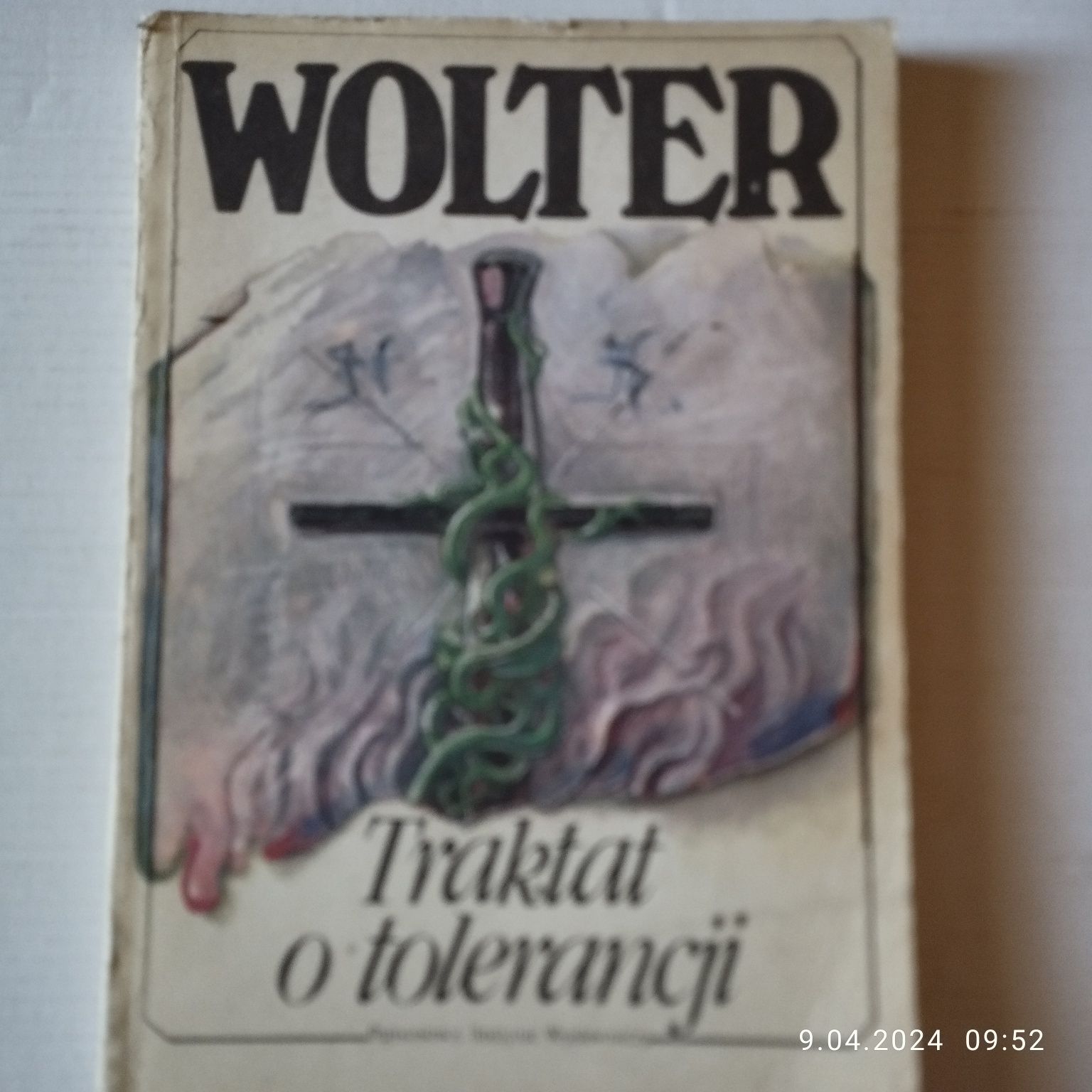 Wolter - Powiastki filozoficzne, Traktat o tolerancji.Emil Zola - Nana