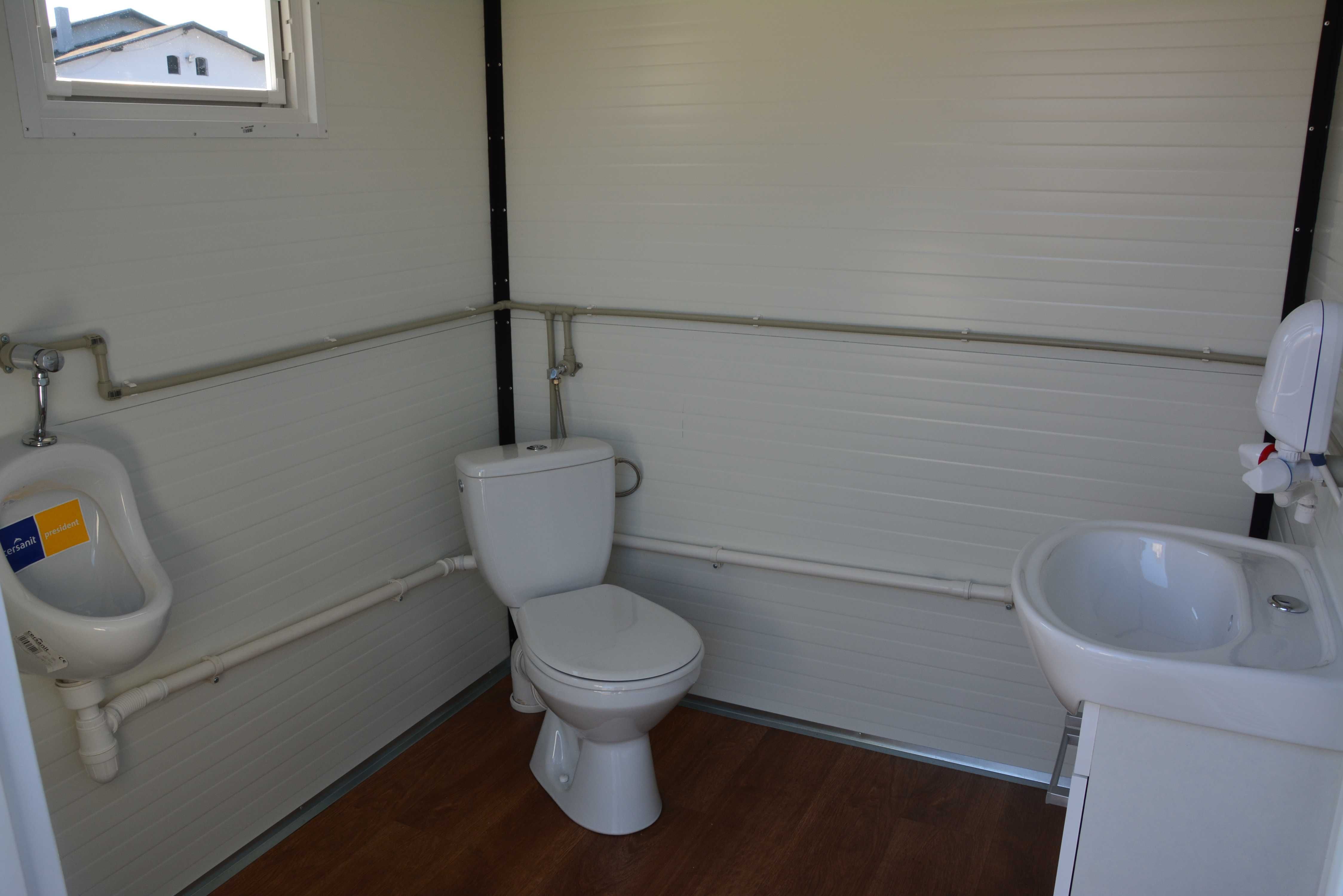 Kontener sanitarny 2x2m z pojemnikiem na fekalia
