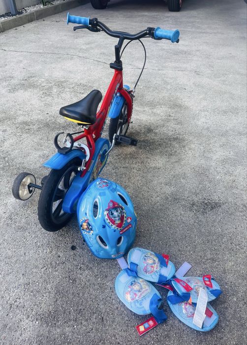 Bicicleta Patrulha pata + capacete+ joelheiras e cotoveleiras