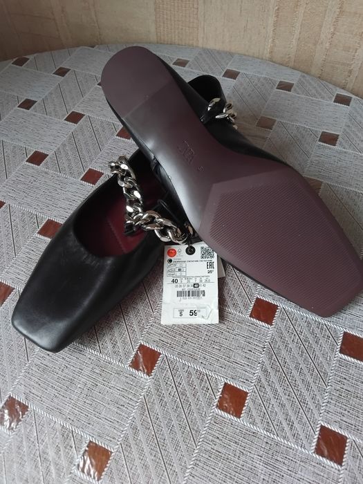 Балетки кожаные  ZARA