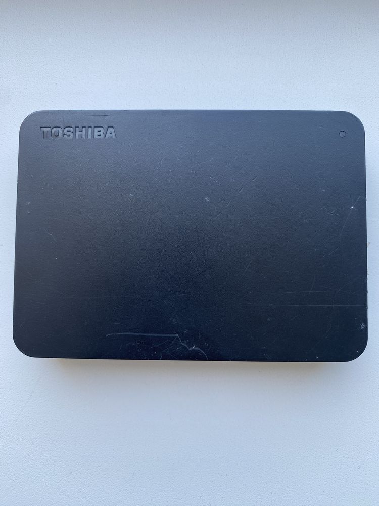 Toshiba DTB 440 HDD 4TB переносний диск
