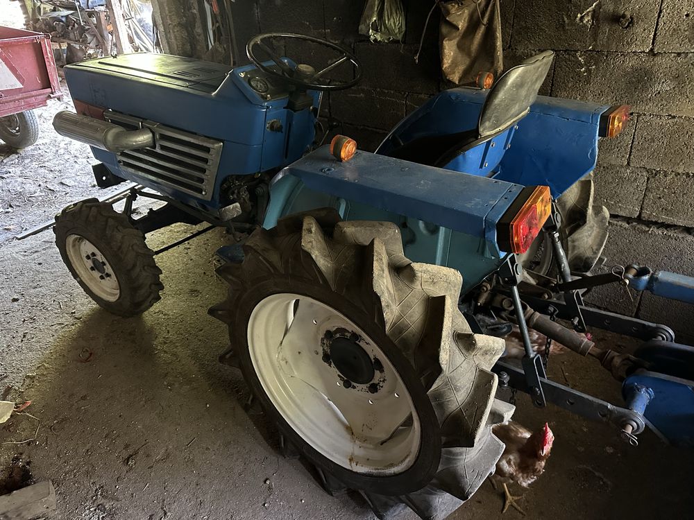 Trator ISEKI TU1700
