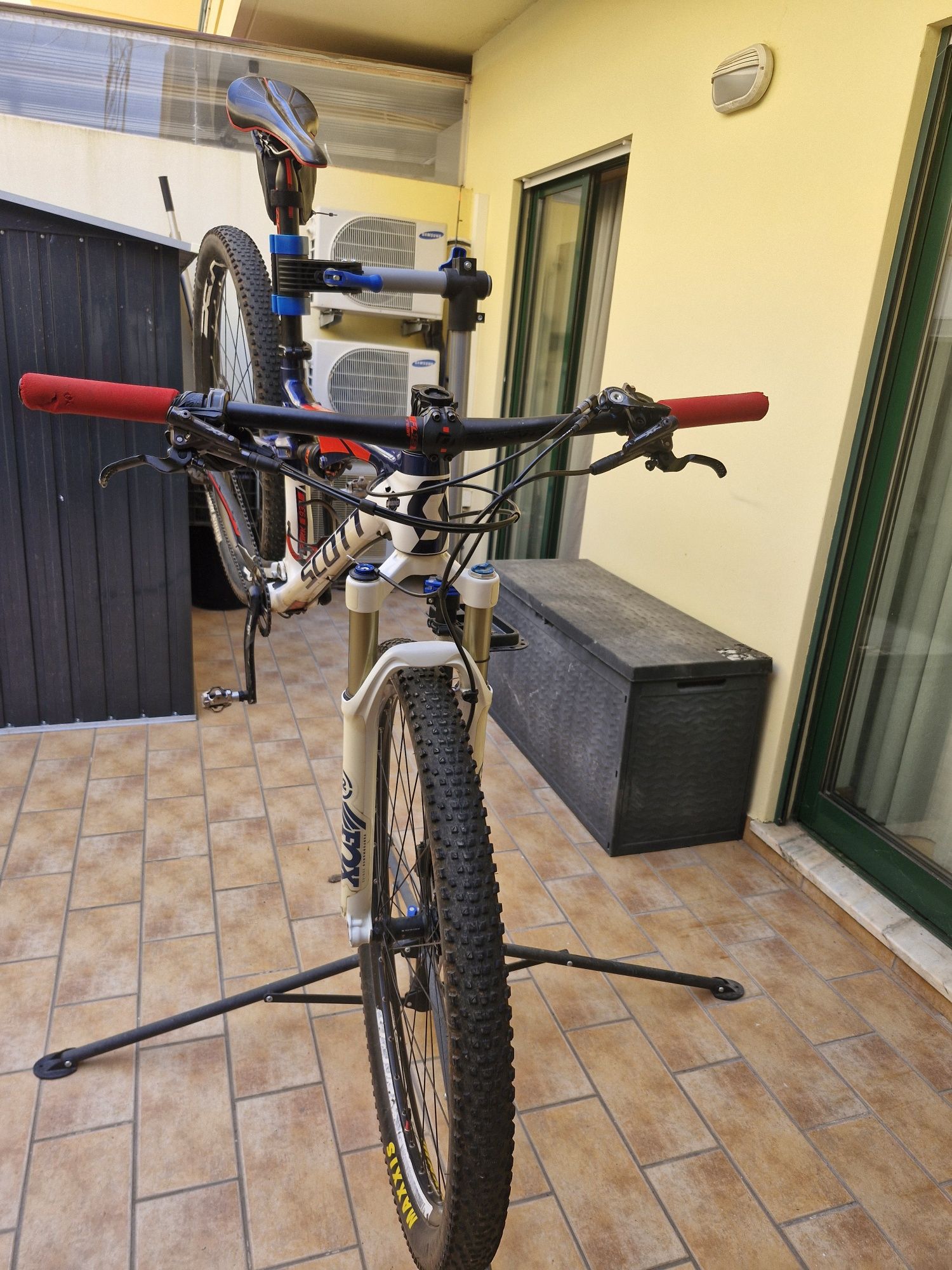 Bicicleta btt scott spark 930 12V carbono