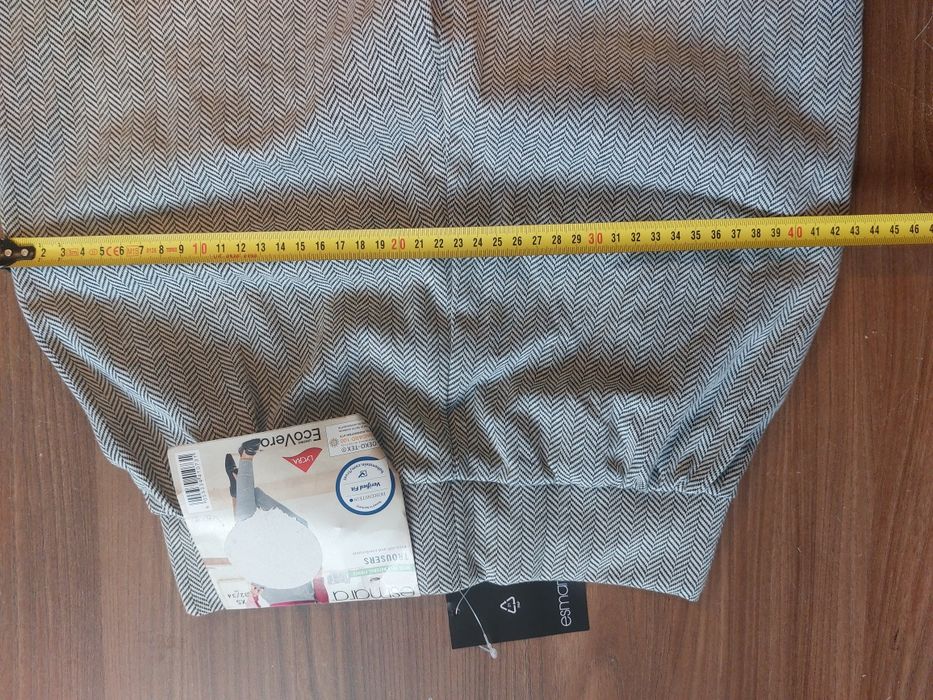 Spodnie dresowe rozmiar XS 32 / 34 NOWE z metką siwe szare