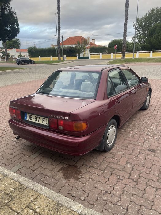Mitsubishi lancer 1.3 glxi