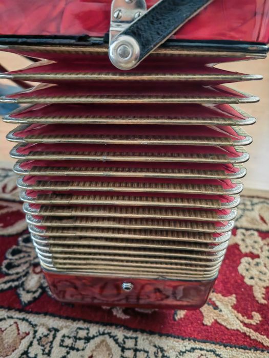 Sprzedam Akordeon Hohner Verdi V N