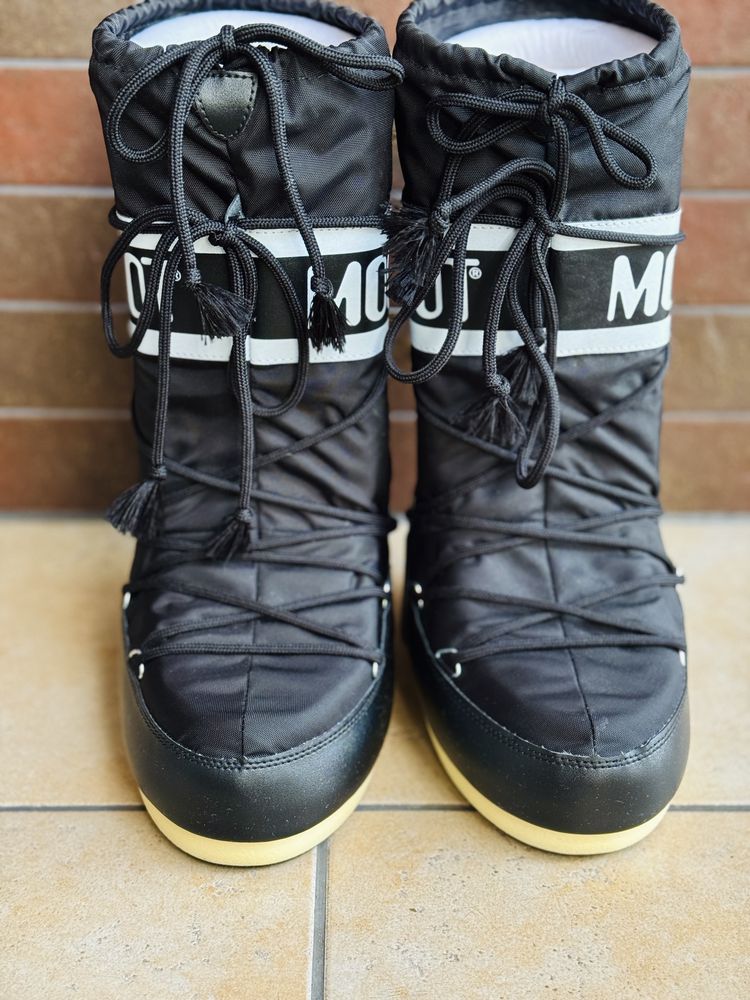 Śniegowce Moon Boot Icon Nylon Black r. 35/38 czarne