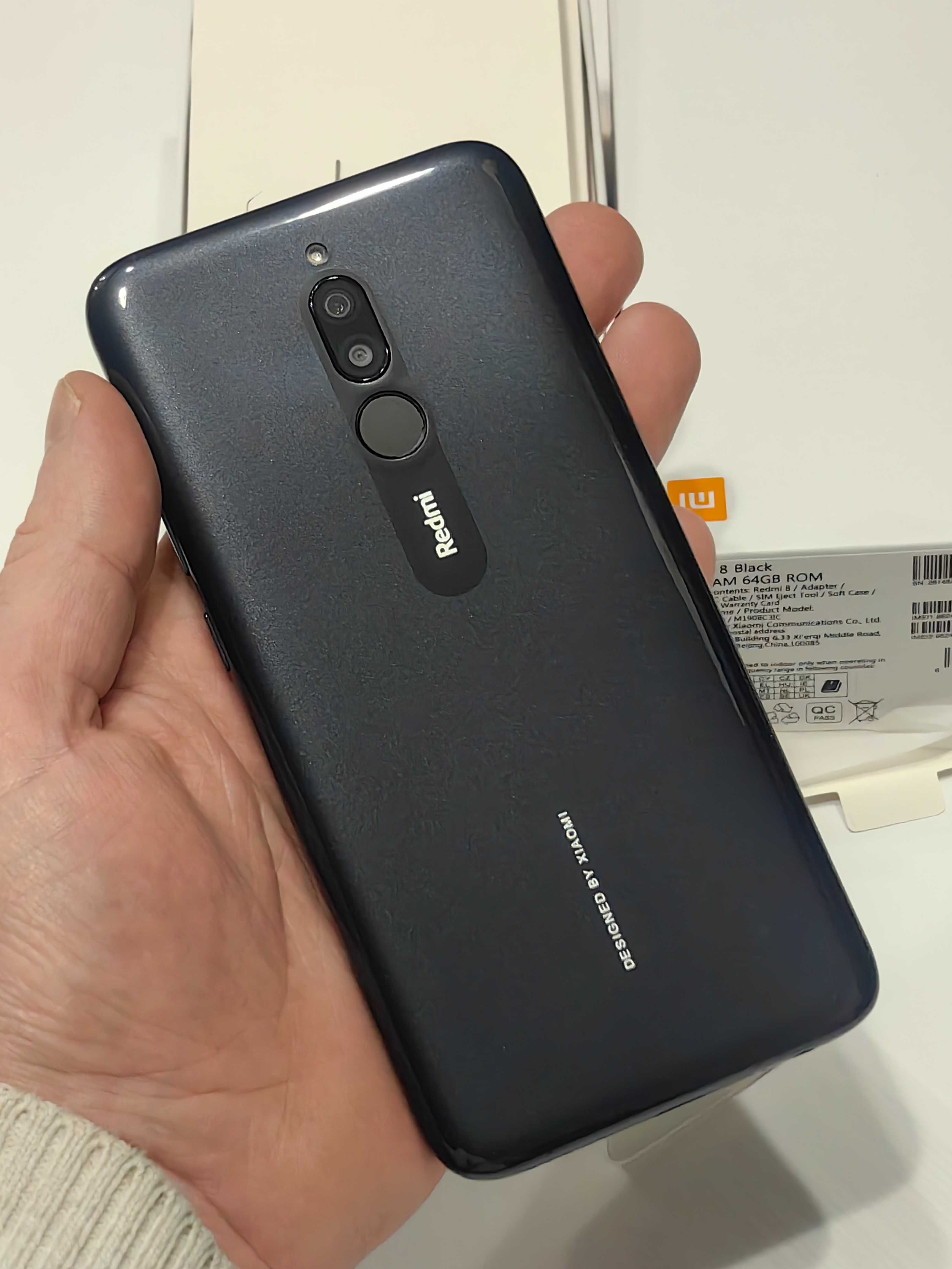 Мобильный телефон Xiaomi Redmi 8 4/64GB