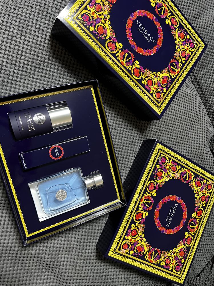 Парфюмированный набор мужской Versace Pour Homme Gift Set