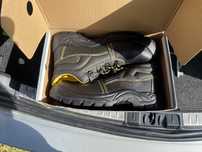 Nowe buty robocze