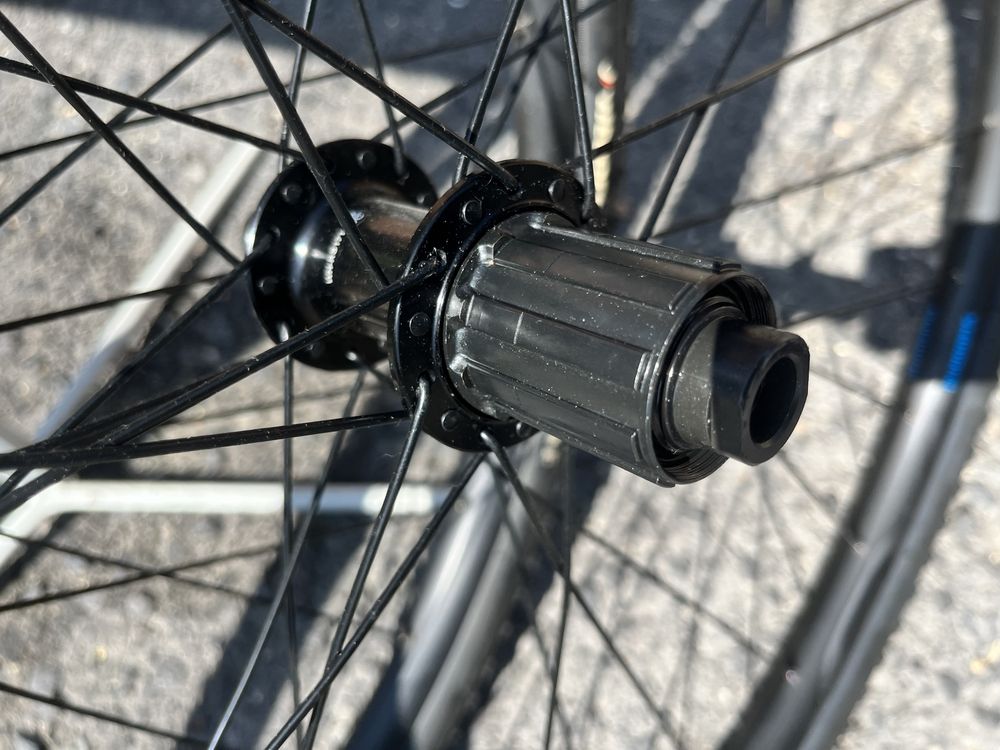 Kola 28” Gravel - shimano RS171. DB / 11 / clincher