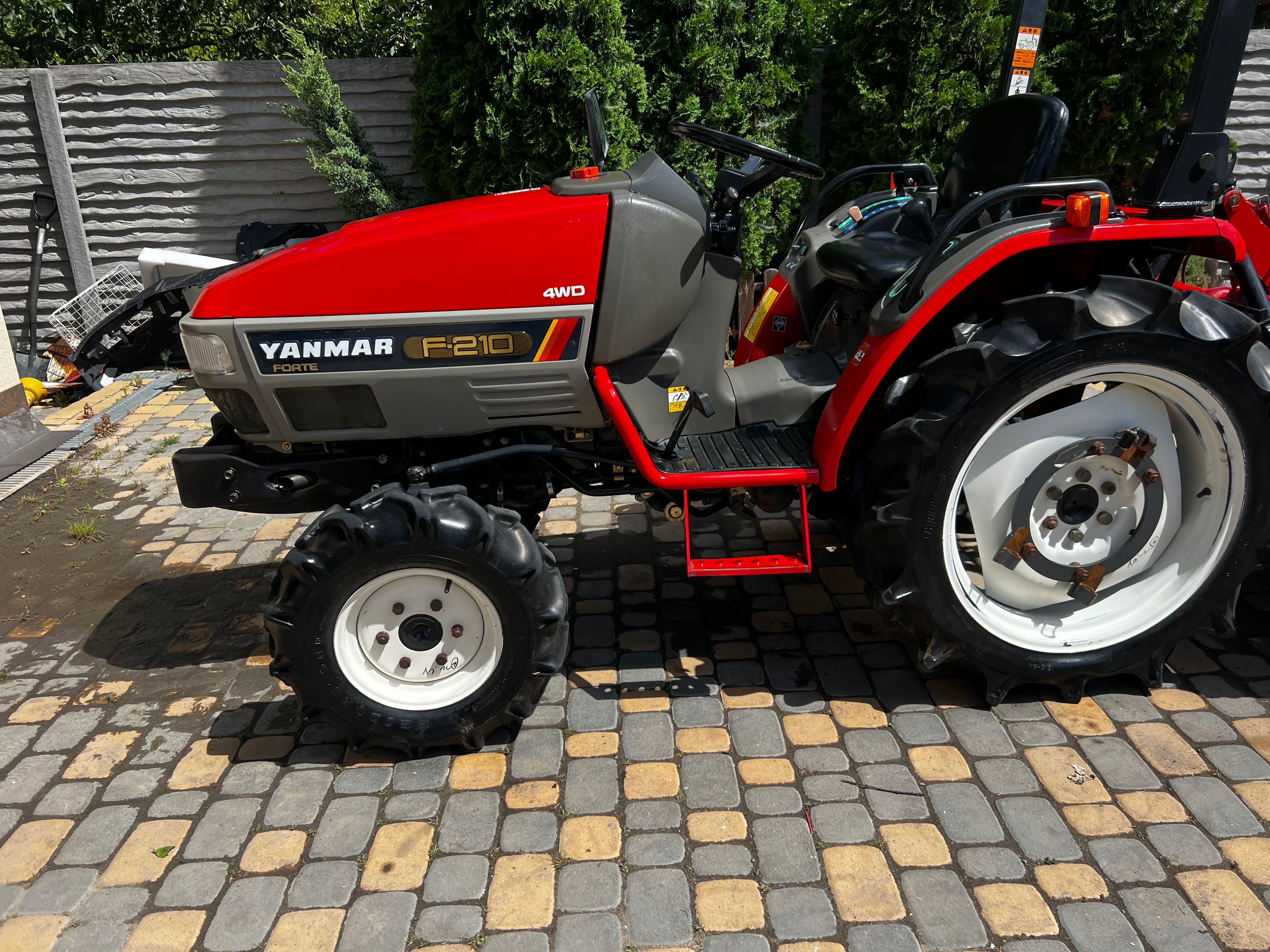 Продам мінітрактор Yanmar f210