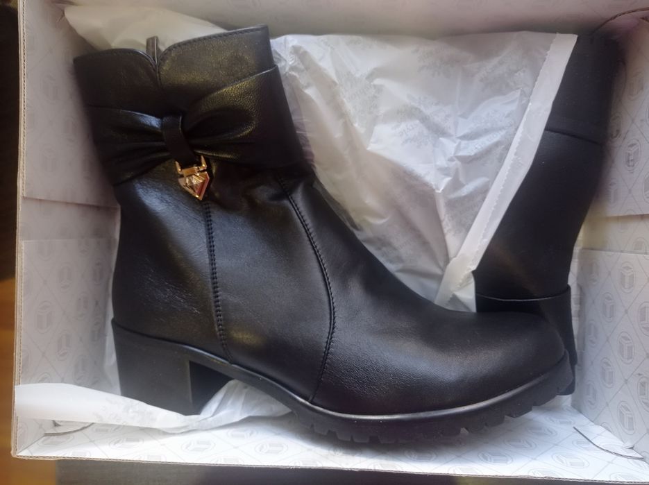 Ботинки натуральная кожа