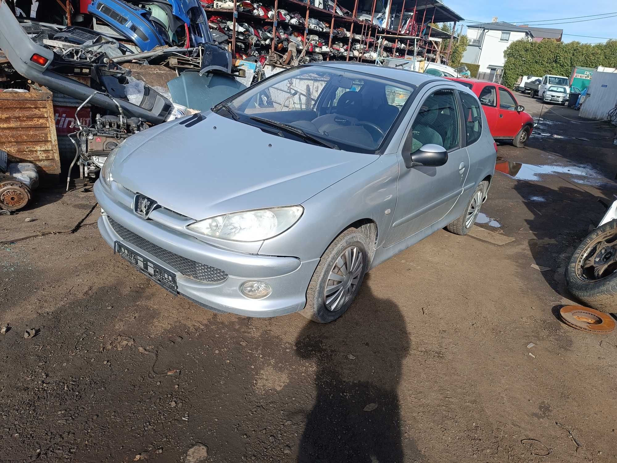 Peugeot 206 na części