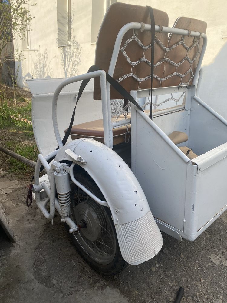 Двуколка для коня фаетон карета брічка