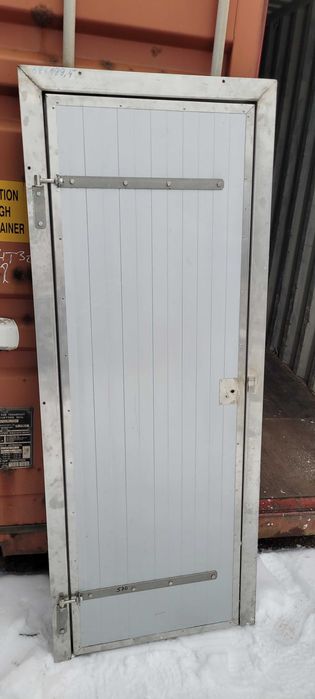 Drzwi inwentarskie 68x200 dostępne od ręki