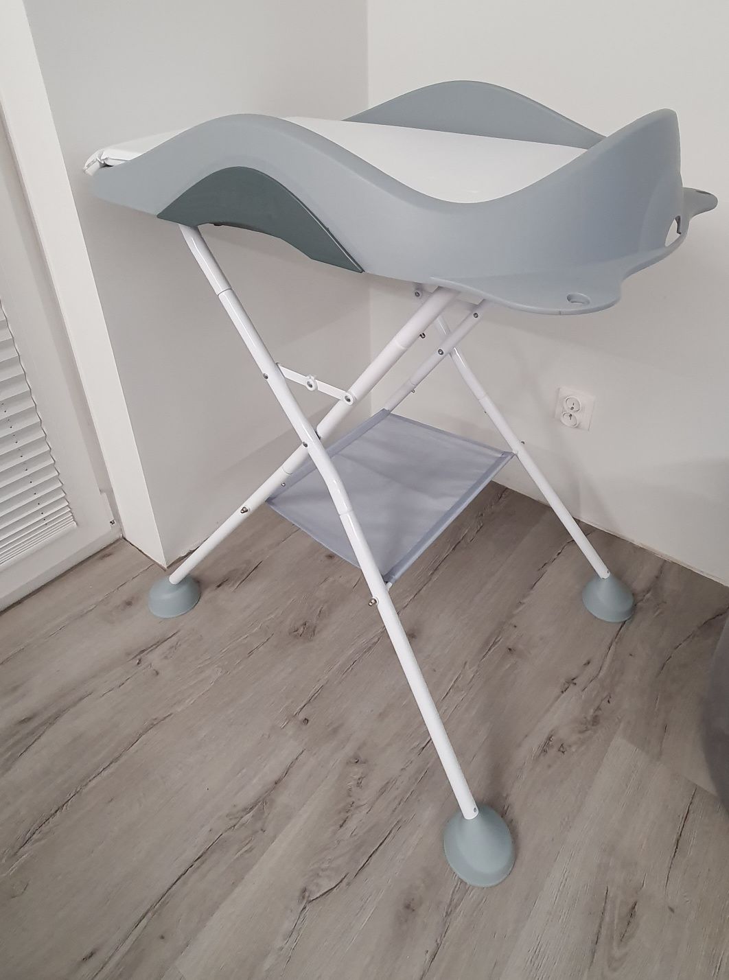 Przewijak dla dziecka + stojak Beaba Cameleo noworodek niemowlak szary