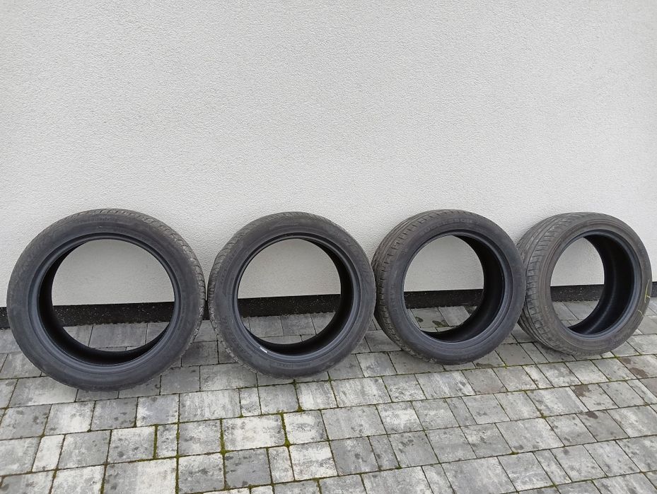 Oddam 4sztuki opon 3x215/50/17 1x 225/45/17