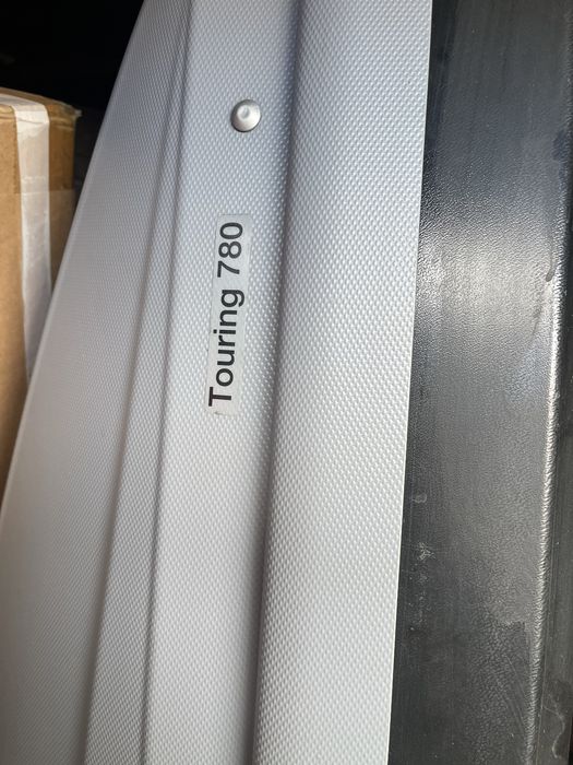 Багажник на дах thule 780