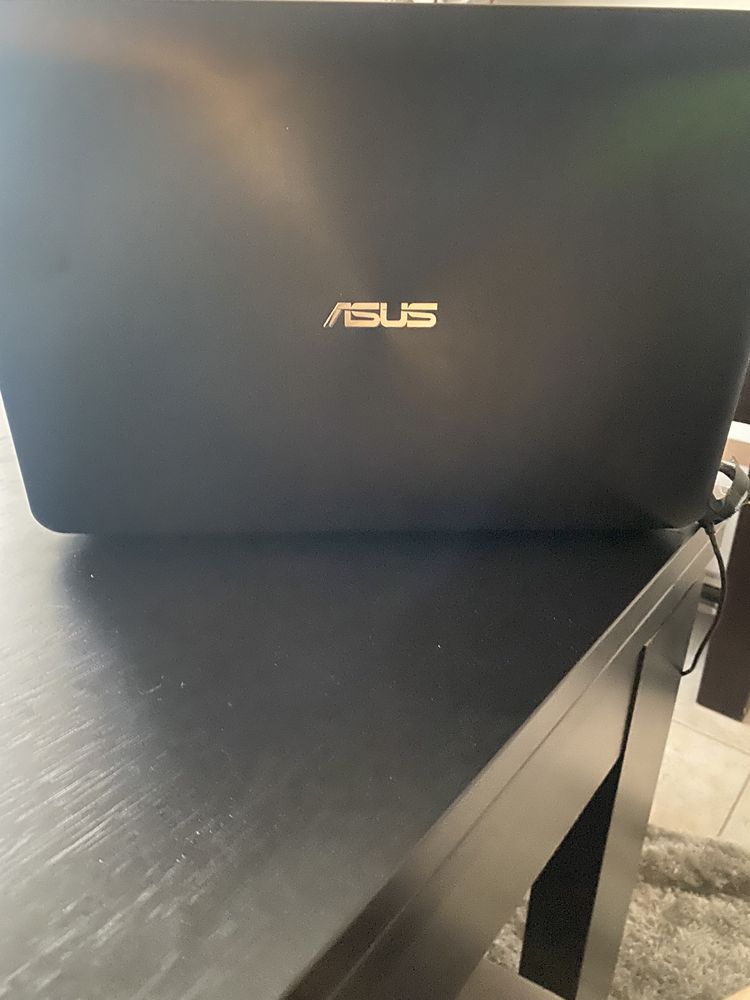 Vendo ASUS X55L novo