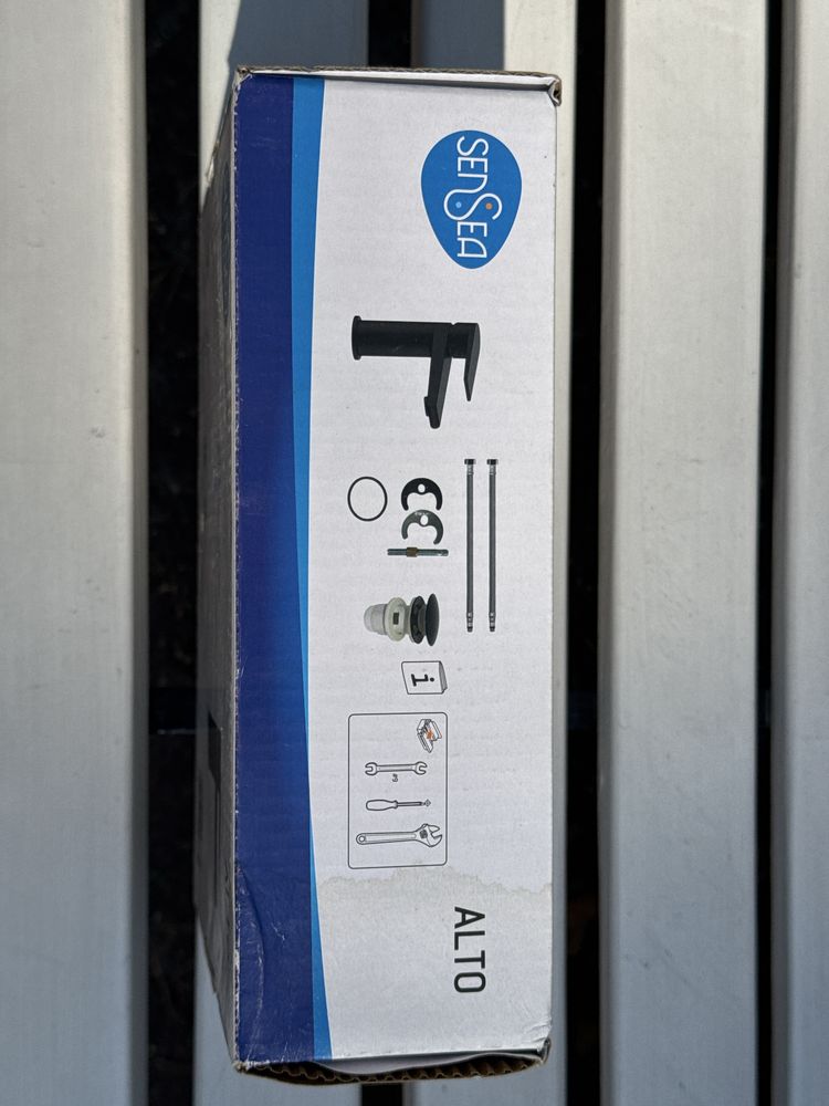 Bateria umywalkowa czarna Alto Sensea