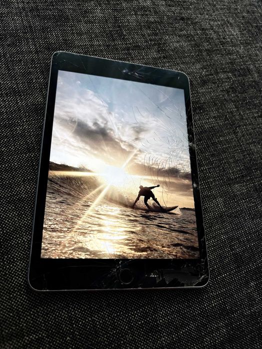 BATERIA 90% iPad Mini 5 64GB wifi szary