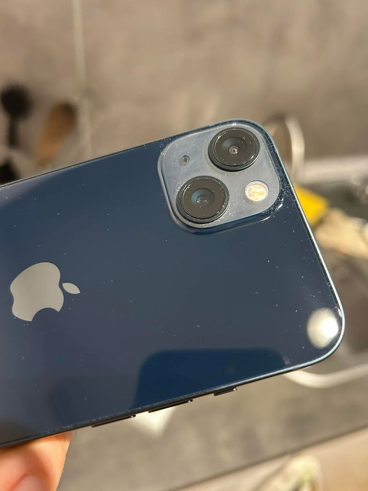 Do sprzedarzy Iphone 13 w idealnym syanie 10/10