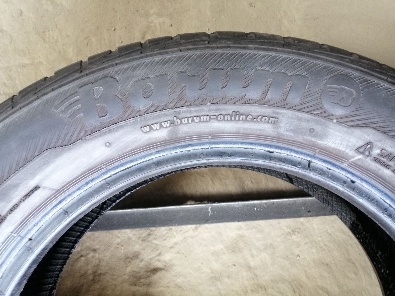 205/60R16 92V Barum Bravuris 2