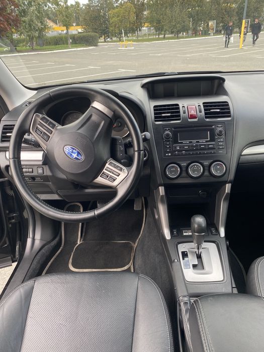 Субару Форестер 2013 Официал