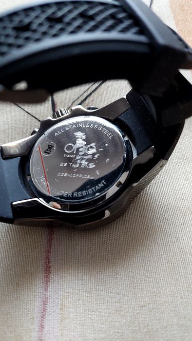 Relógio One novo em caixa