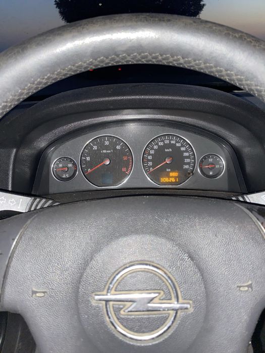 Opel Signum 2.2