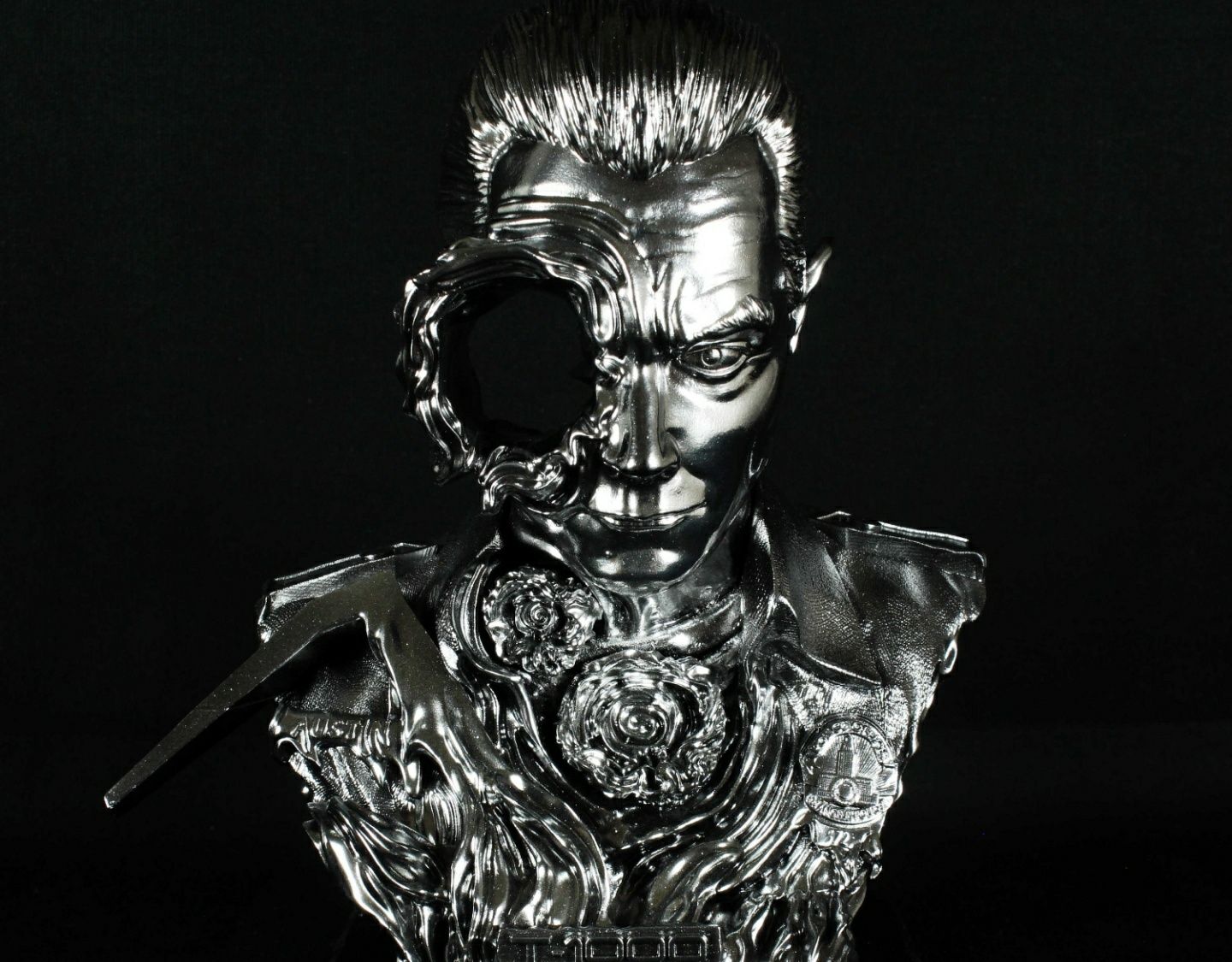 Busto Exterminador Implacável 2