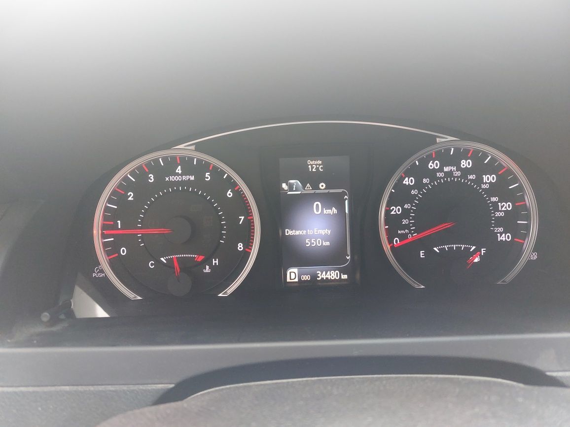 Toyota camry 2,5 Газ/Бензин 2016р. 34тис.км.оригінал