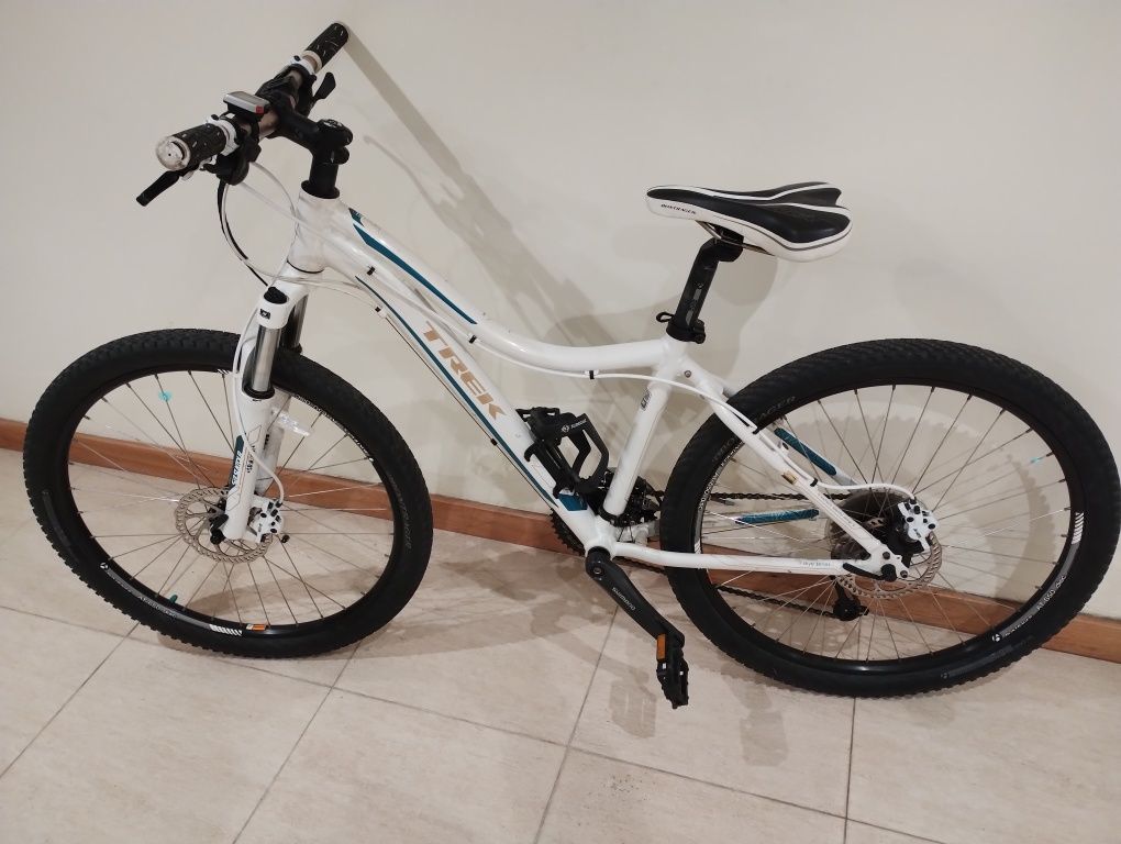 bicicleta Trek Skye SL