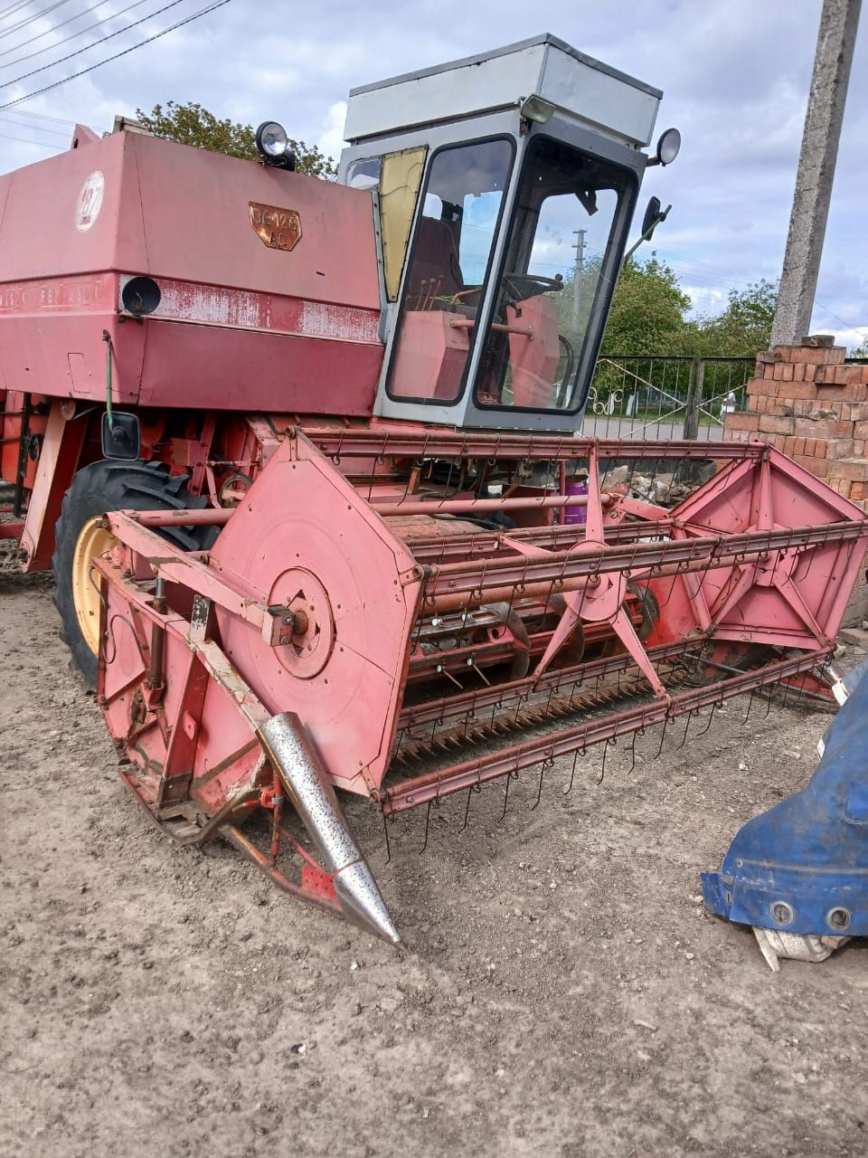 Комбайн massey 187