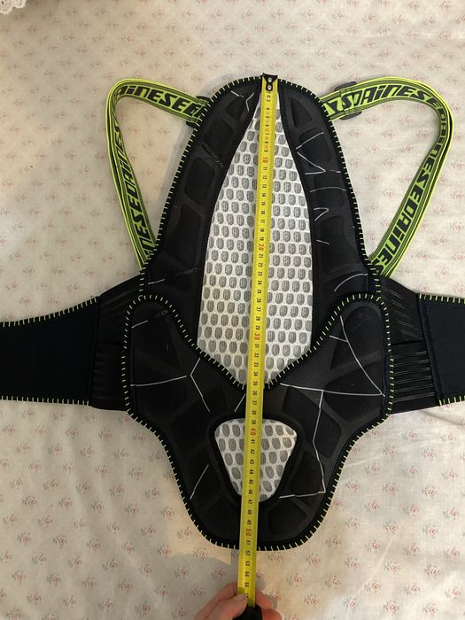 Żółw ochraniacz pleców DAINESE Stan b.dobry