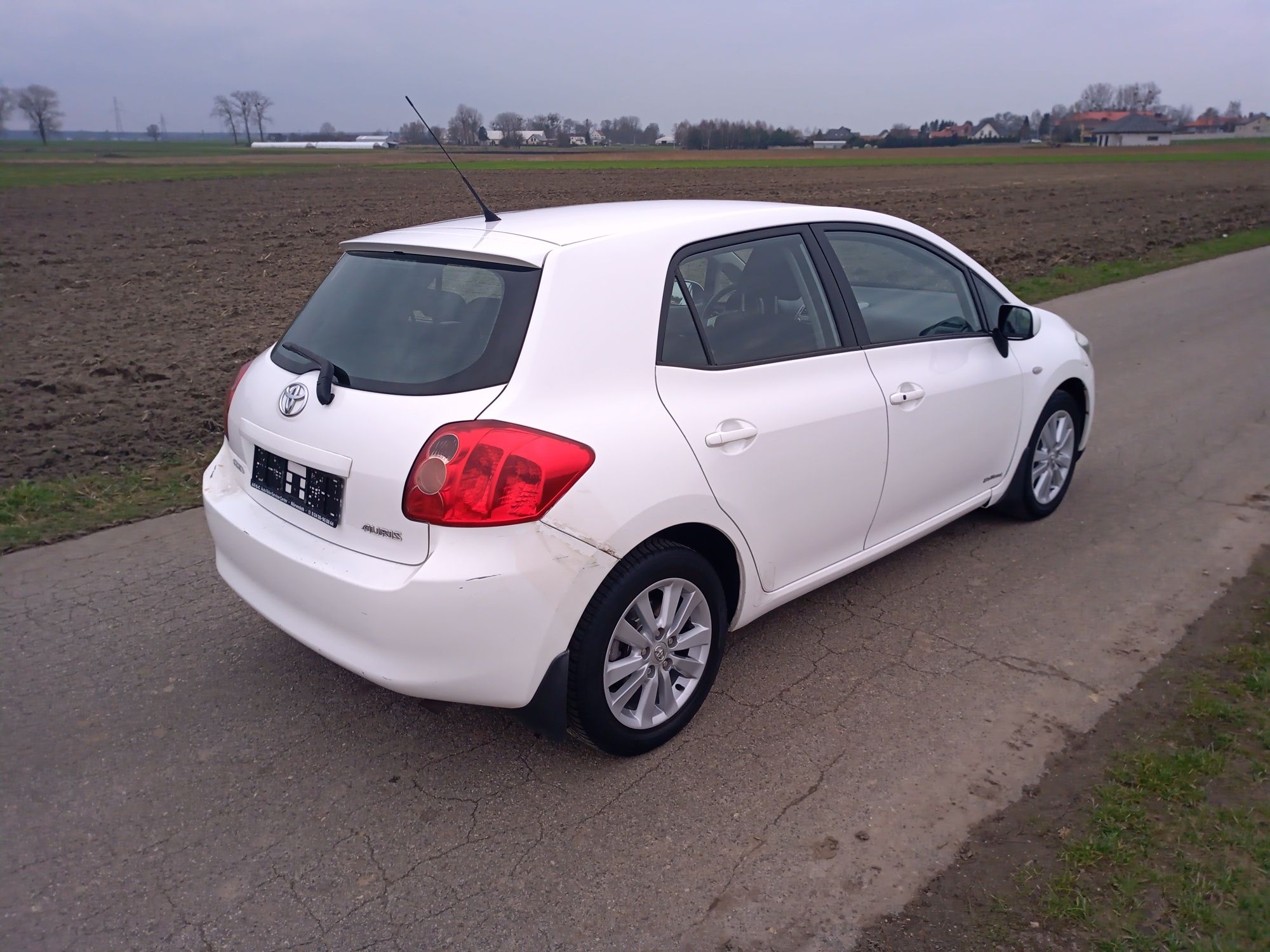 Toyota Auris 1.6 benzyna Xenon,temp,klima itp.z Niemiec 2009r.