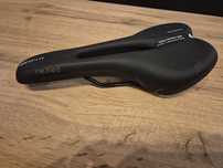 Siodełko czarne Selle Royal REMED 140mm