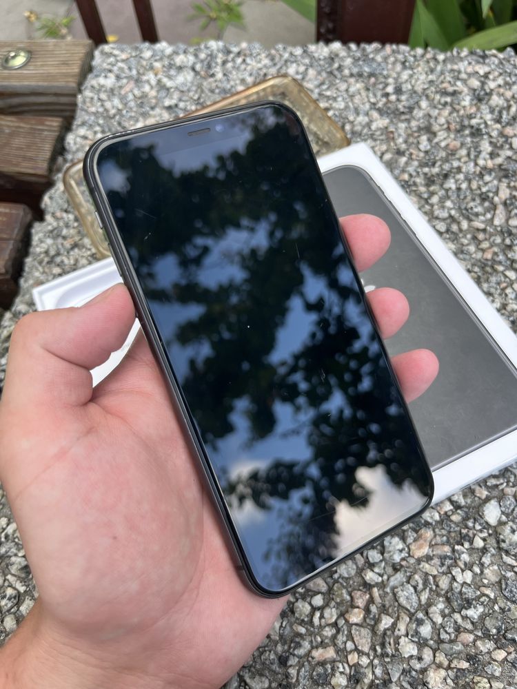 iPhone 11 128gb black neverlock