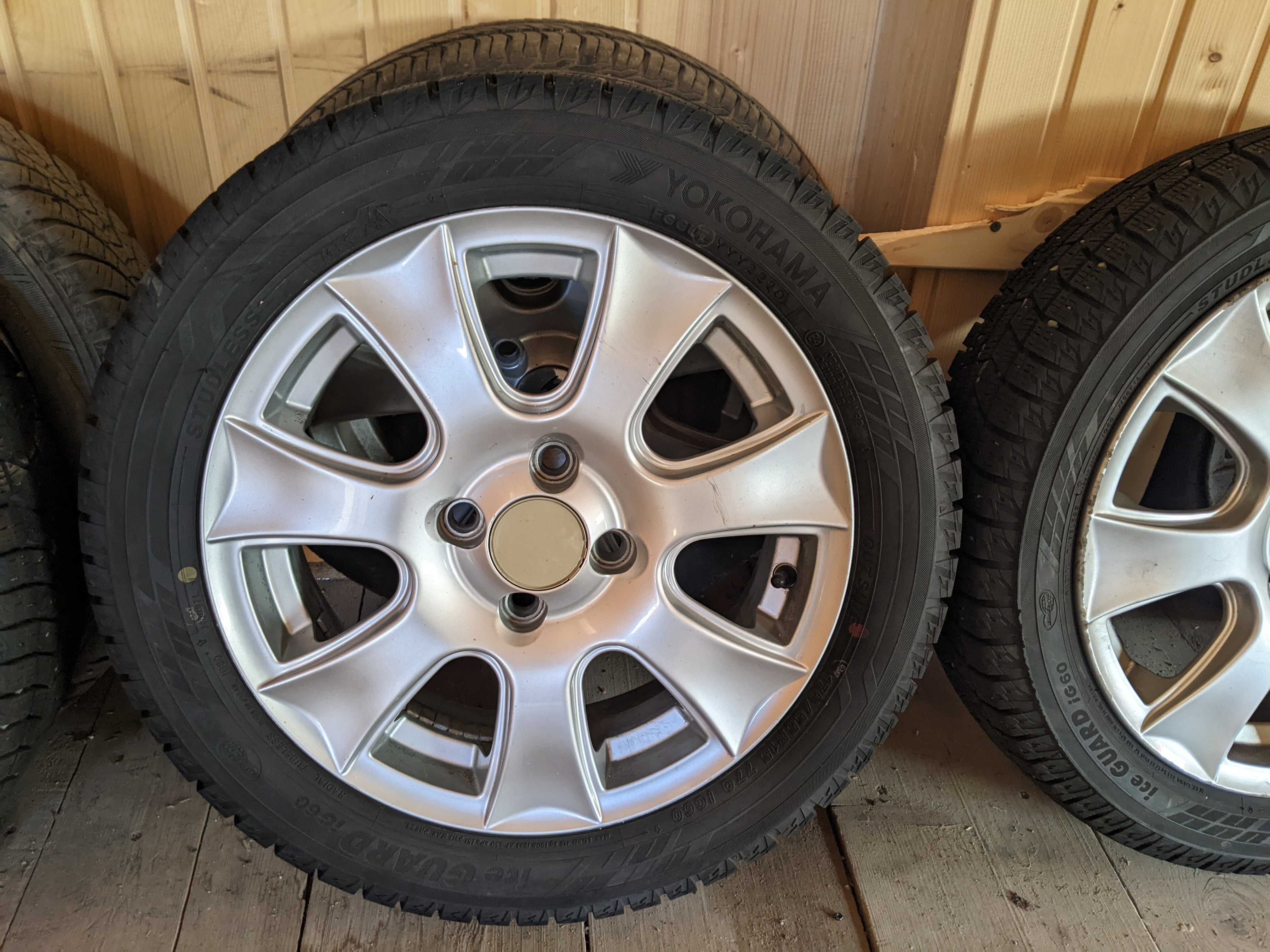 Yokohama Ice Guard IG60 175/55 R15 77Q Citroen C-Zero ion i-miev