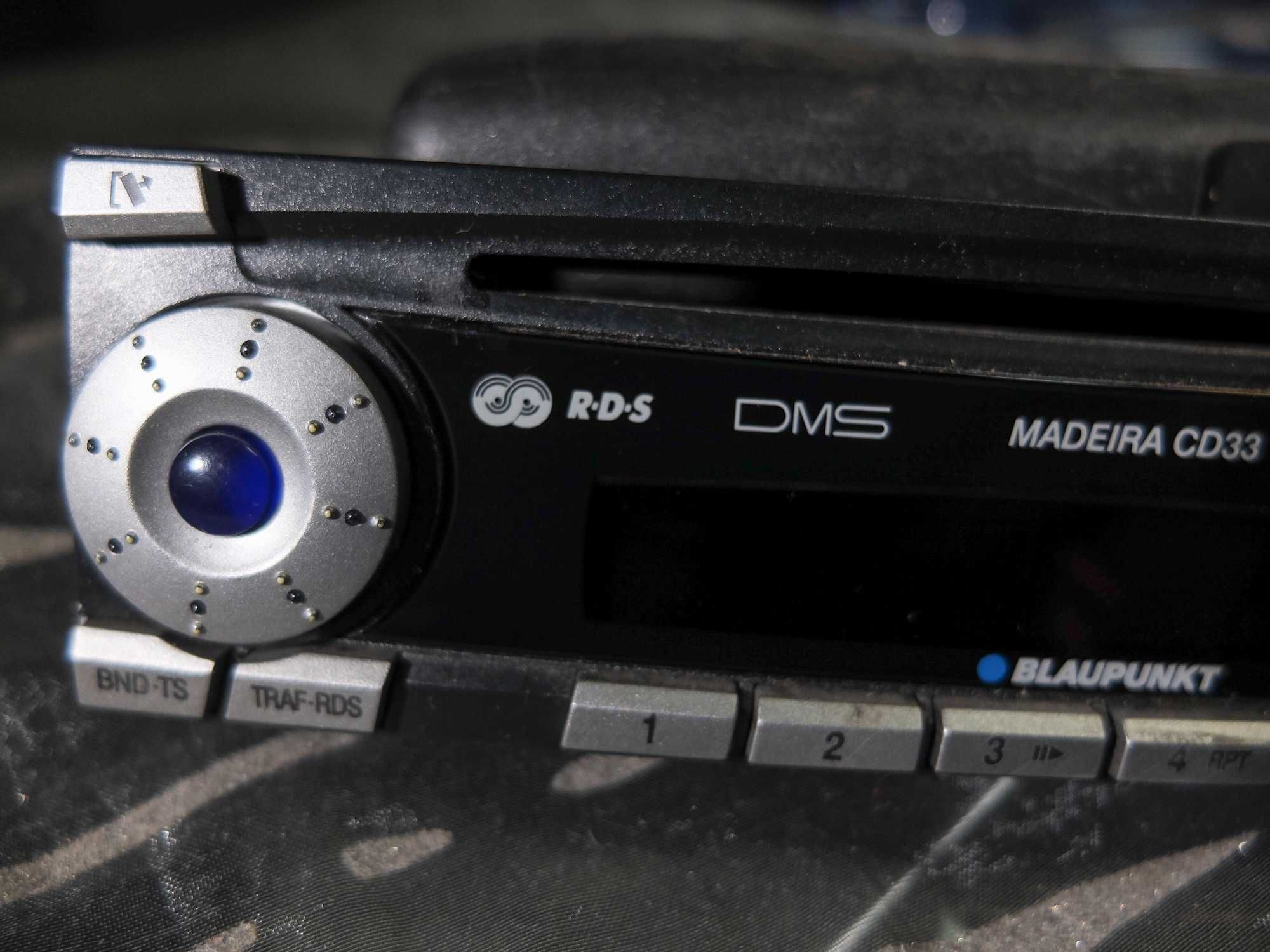 Auto-rádio Blaupunkt MADEIRA CD-33 - Parte frontal apenas