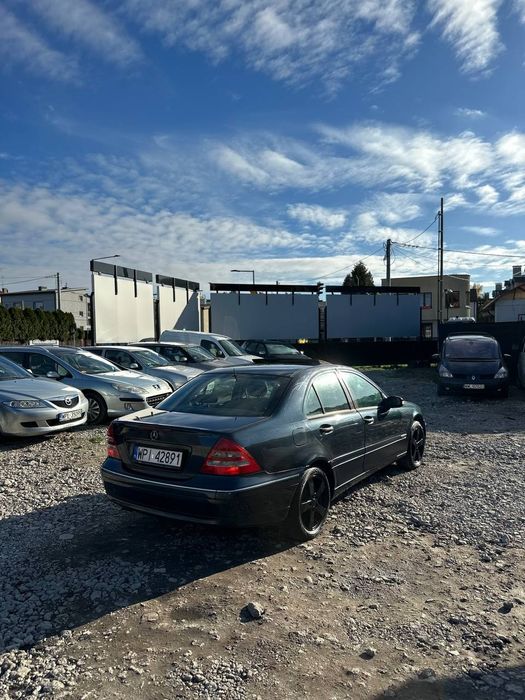 Mercedes C 203 2.0 kompressor/automat/klima