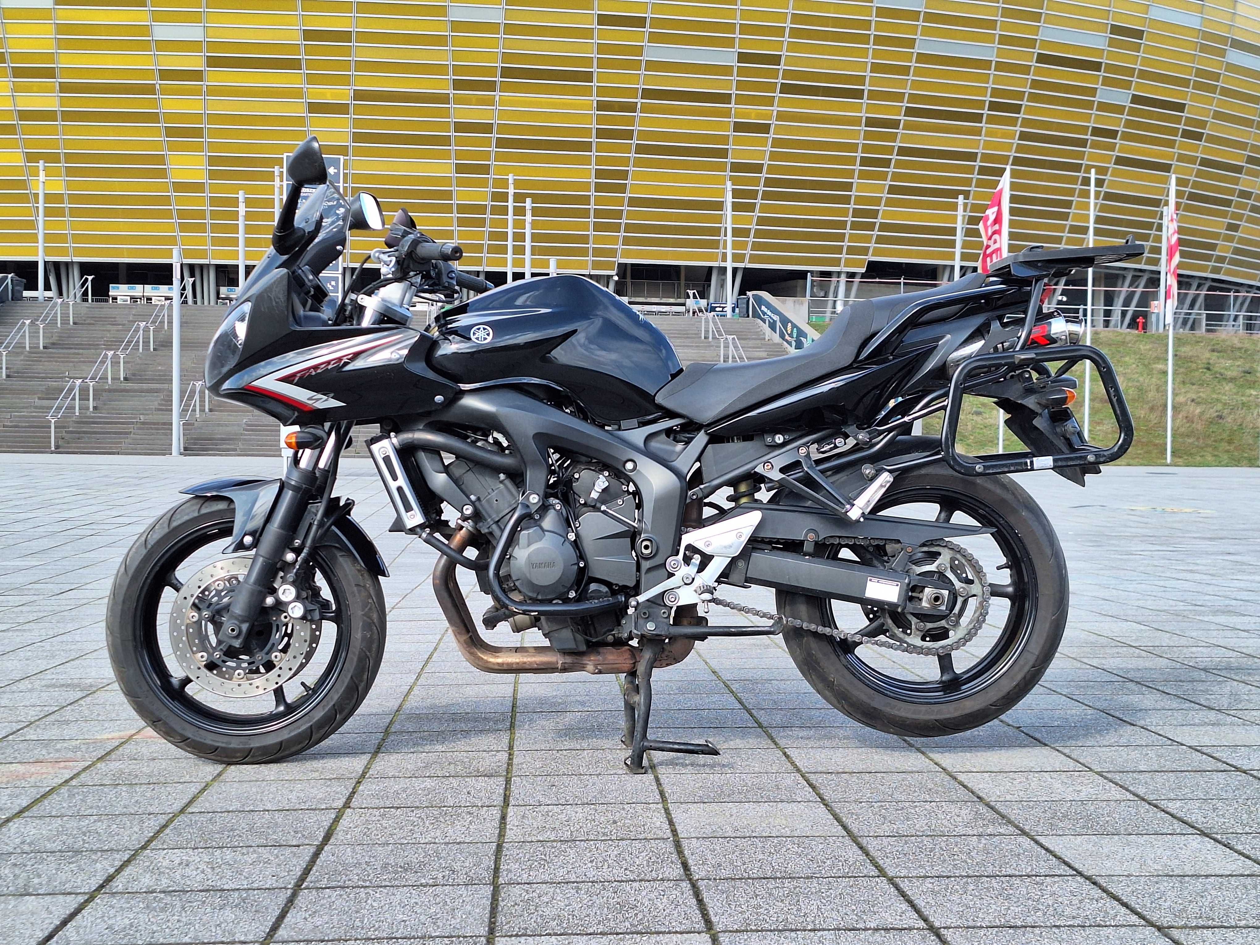 Yamaha FZ6 FAZER 600