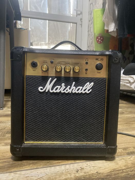 Комбоусилитель Marshall, не работает