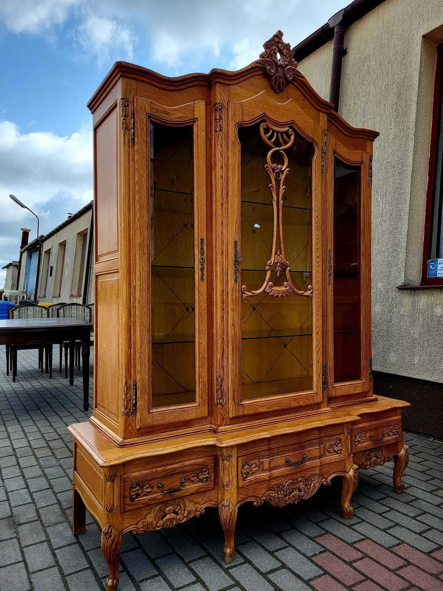 Zestaw mebli do salonu w stylu ludwikowskim. Transport cały kraj.