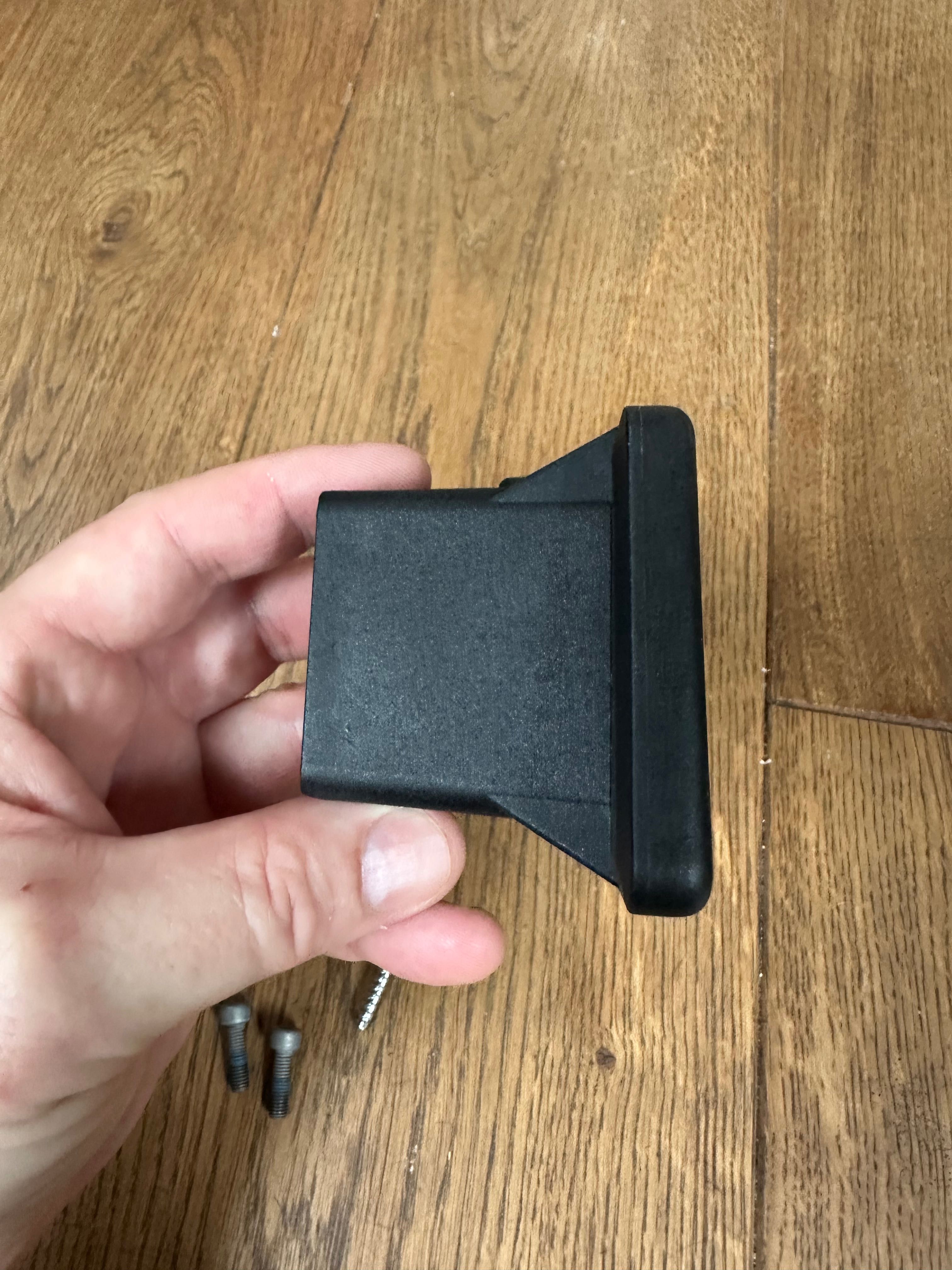 Rower Brompton Front Carrier Block
