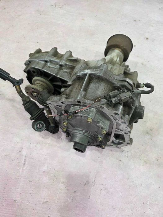 Роздатка Nissan Terrano 2 2.7 DT Дорестайл Раздатка Террано 2